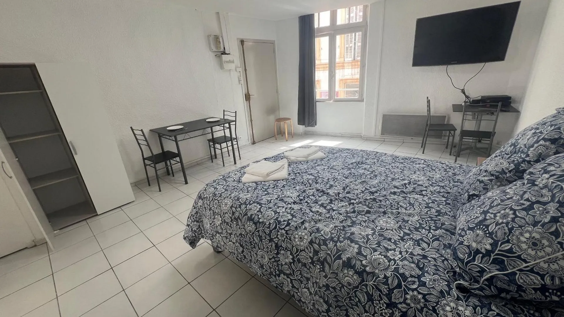 Studio Tapisvert St Charles Canebiere Vieux Port Marseille