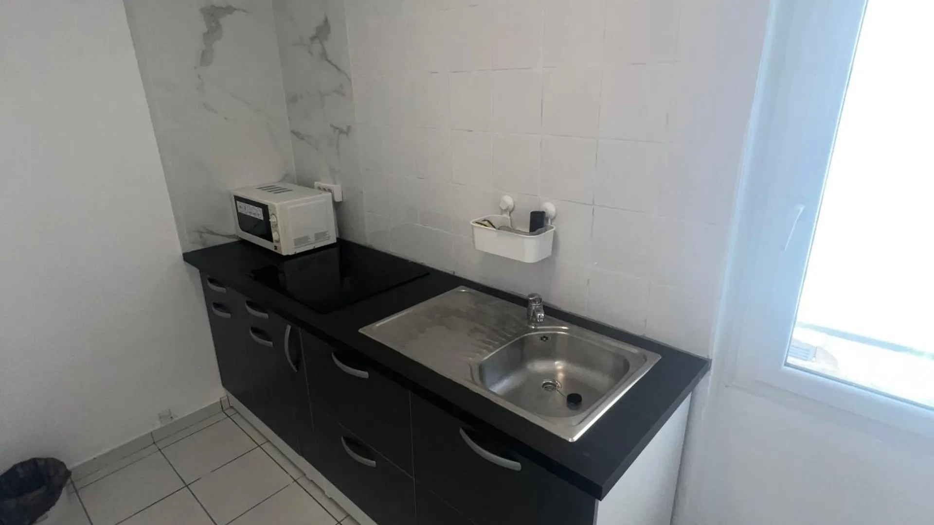Studio Tapisvert St Charles Canebiere Vieux Port Marseille Apartment